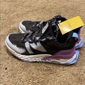 New balance sneakers brand new never worn with tags